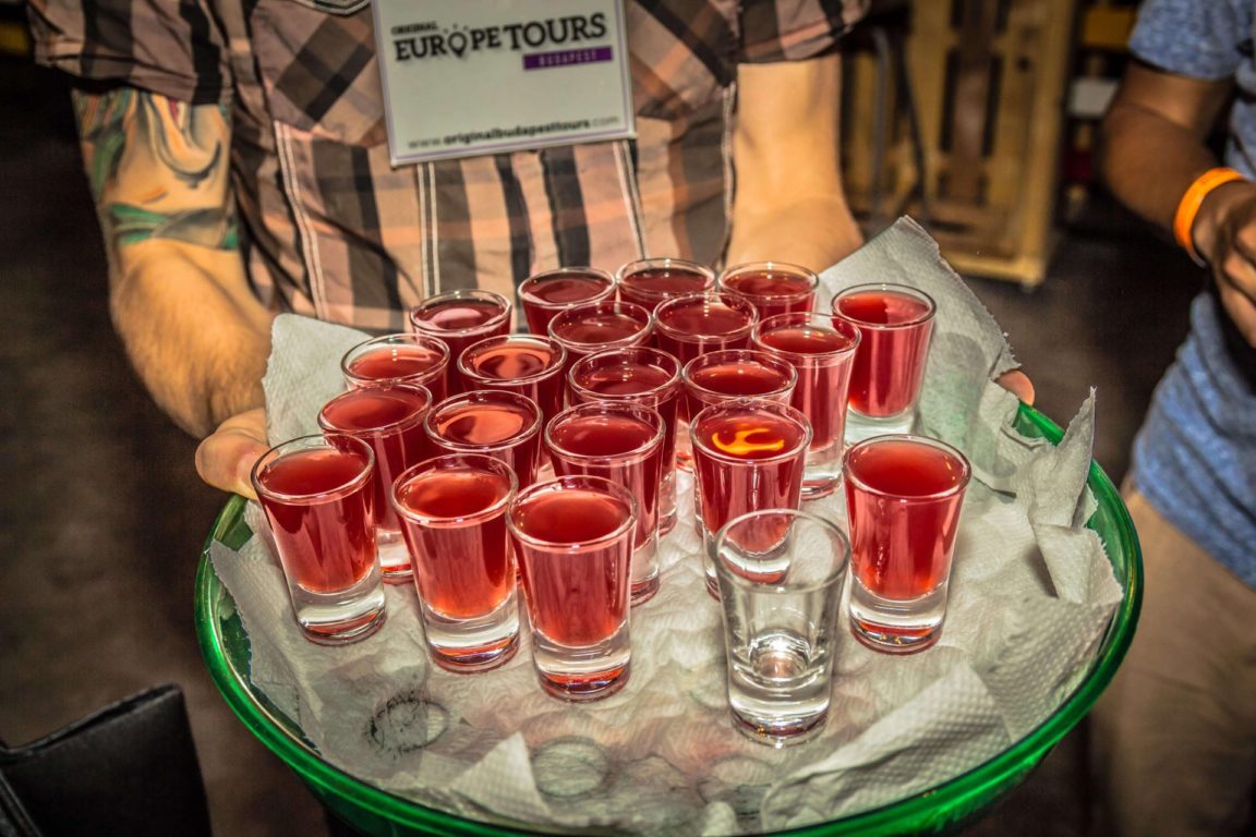 pub-crawl-berlin-5-min-scaled-1